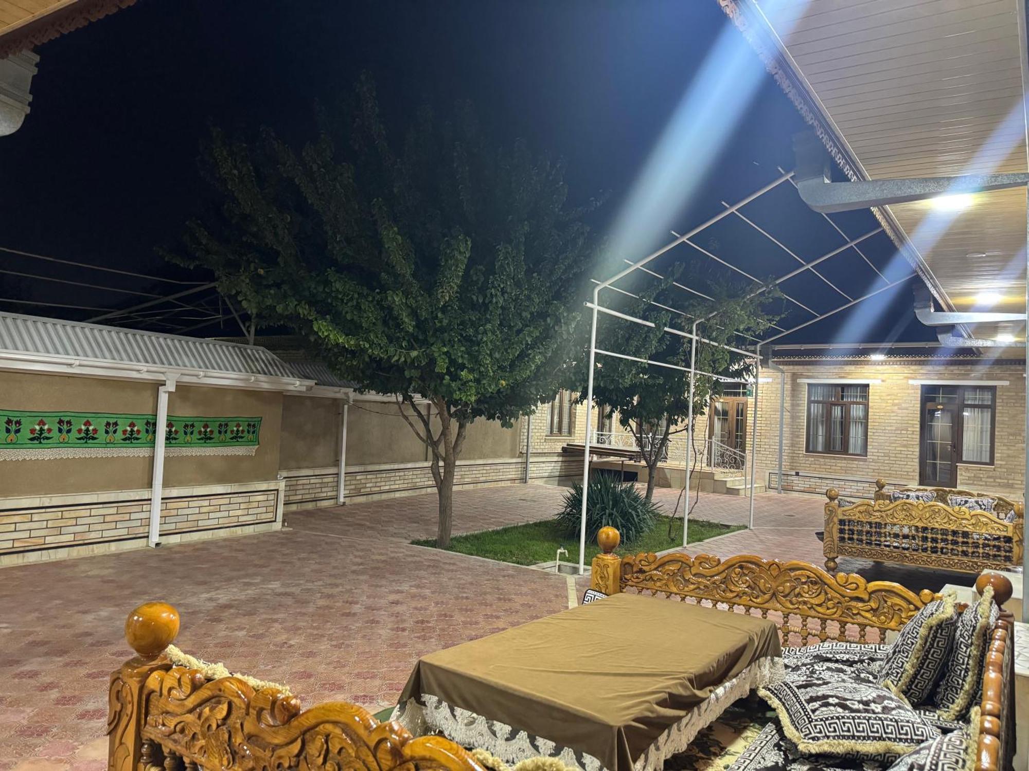 Salomat Guest House Samarcanda Exterior foto