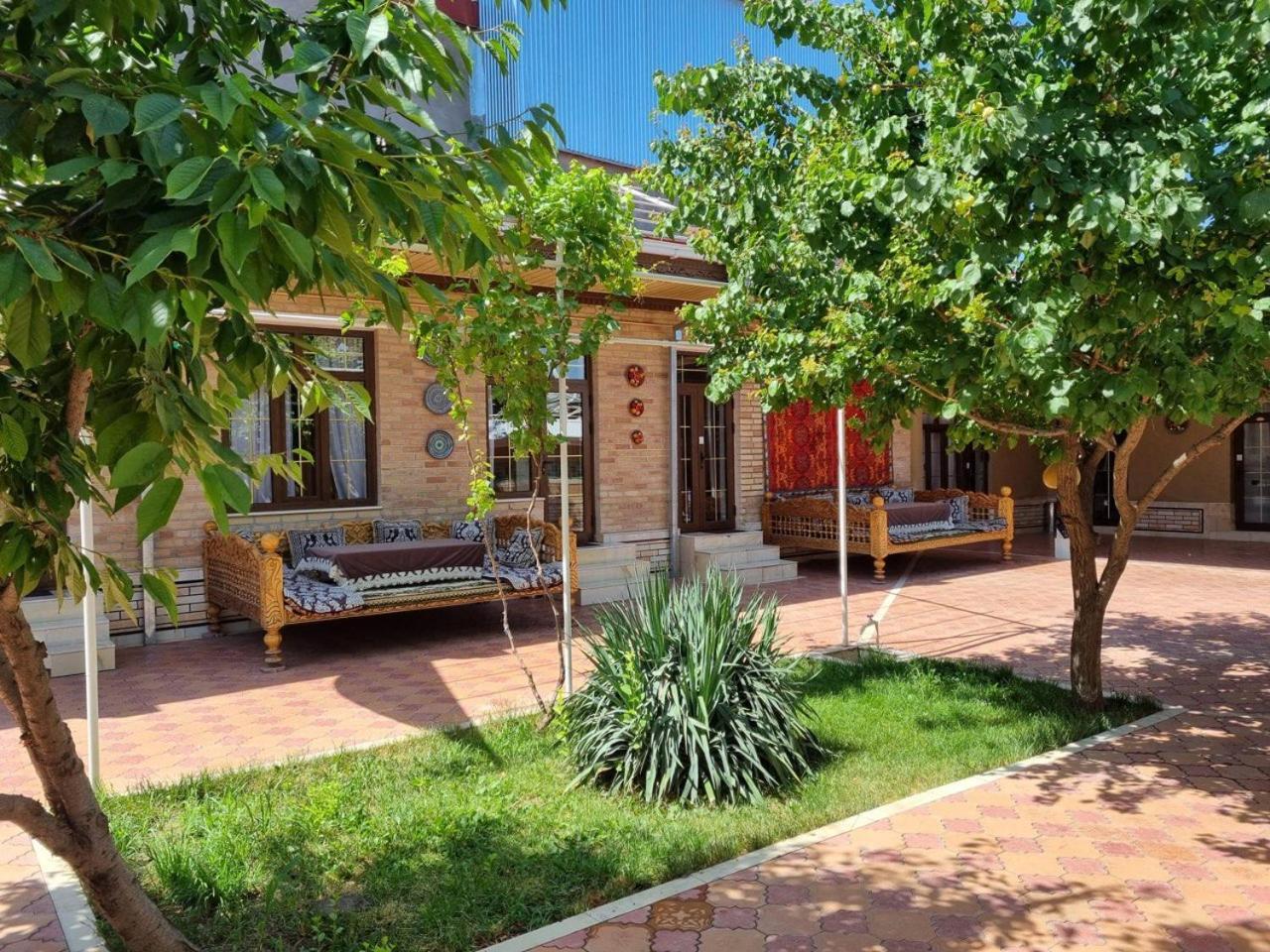 Salomat Guest House Samarcanda Exterior foto